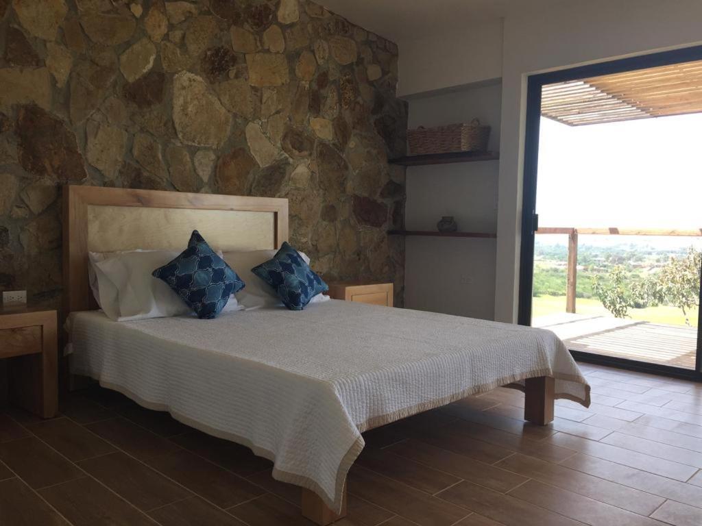 Chalet Nativo - Fabulous Terrace & Vineyard 瓜达鲁佩镇 外观 照片